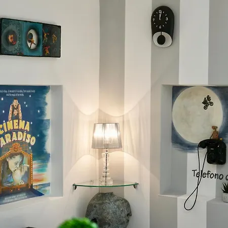 Movie Loft Art - Piccolo Attico In Centro Con Parcheggio Privato * Ascoli Piceno
